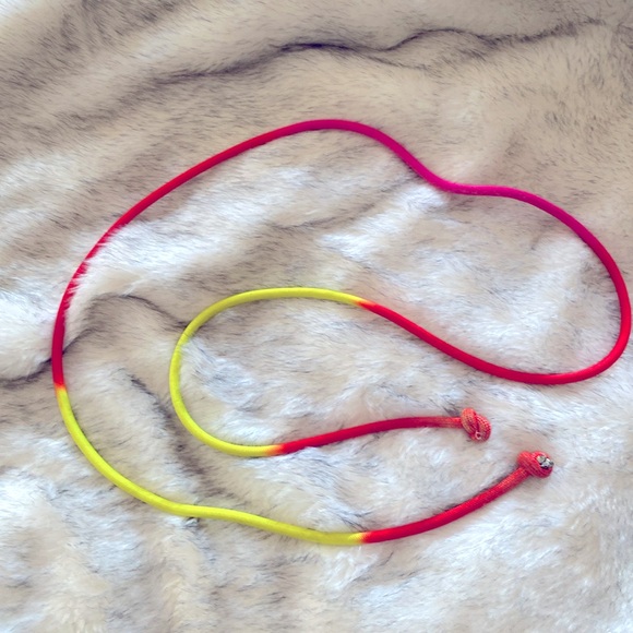 Rhythmic Gymnastics Rope - Picture 1 of 2